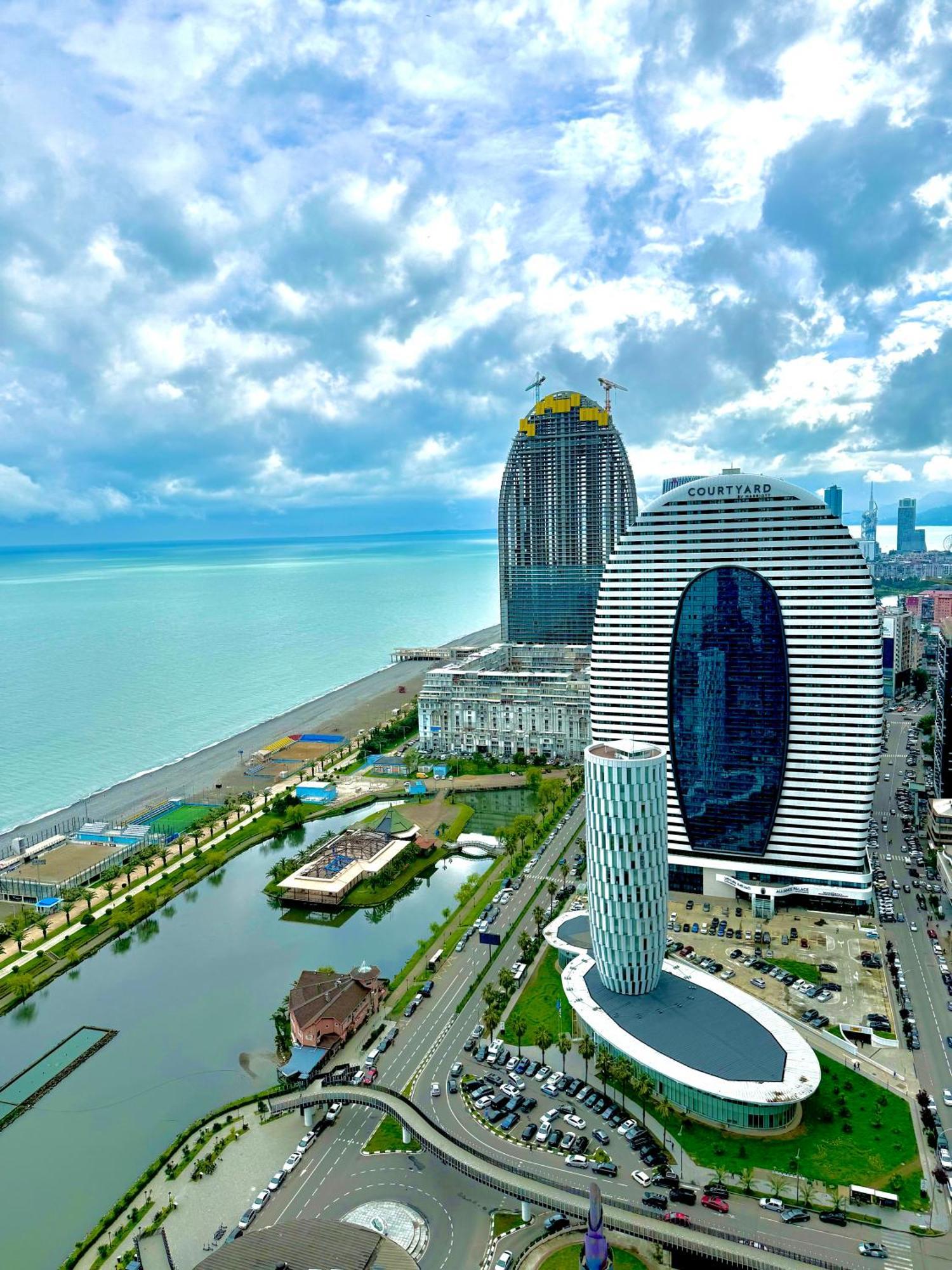 Seaside Vip Hotel Батуми Экстерьер фото