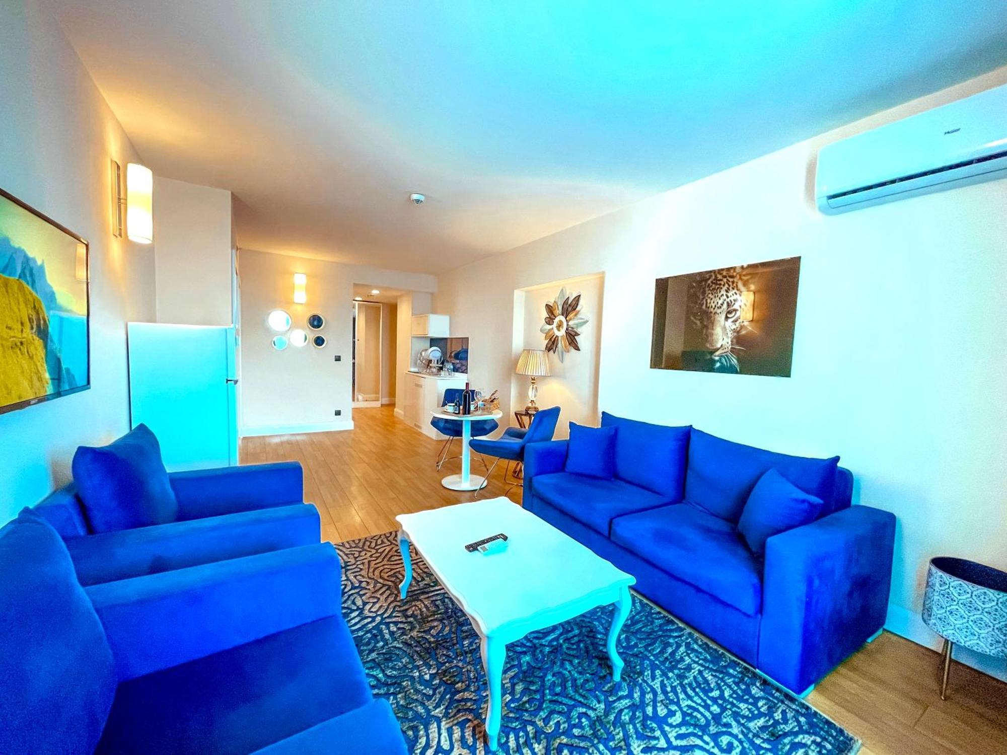 Seaside Vip Hotel Батуми Экстерьер фото